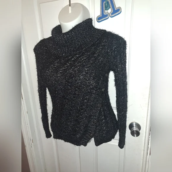 🆕️ Belldini Black Label Women's Lurex Cowl Neck Eyelash Sweater Sz S - Picture 3 of 9